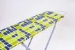 * Vasalóállvány fa 110*30 cm Zöld kocka mintás