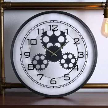   Fogaskerekes falióra 48 cm – steampunk clockwork stílus, fekete fém és fa dizájnnal