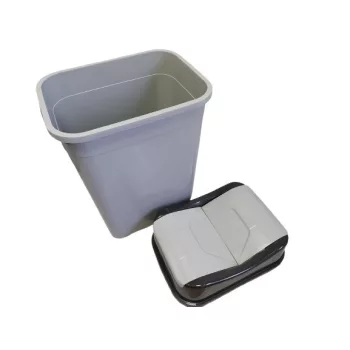 PELICANO szemetes (52 L-es)