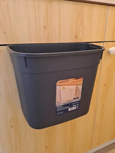 Ajtóra akasztható szemetes 7 L-es (antracit színben)