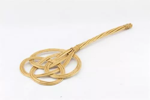 Szőnyegporoló rattan vessző 67x23,5x2,5 cm
