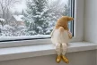 Manófiura lógó lábú világítós 48 cm