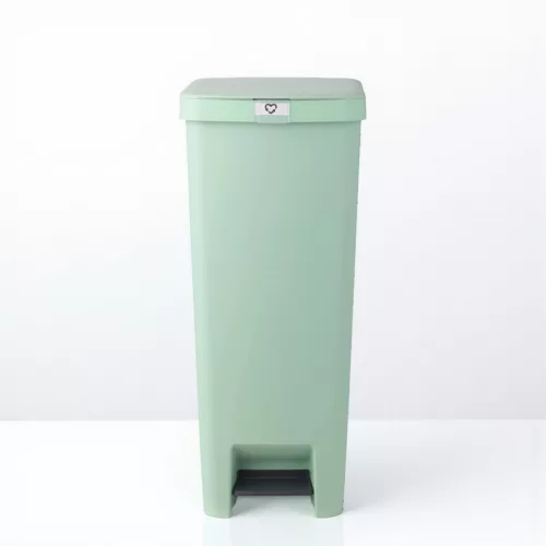 BRABANTIA STEPUP pedálos műanyag szemetes 40 l - jáde zöld