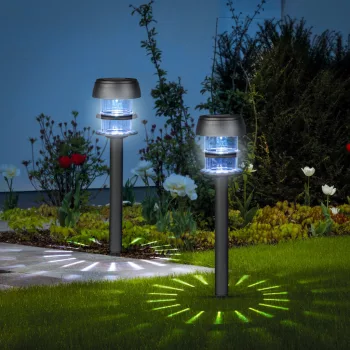   Leszúrható szolár lámpa - 1 fehér LED - 7,5 x 7,5 x 40 cm