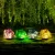 Leszúrható szolár lámpa - kavics forma - színes - 140 x 120 x 120 mm - melegfehér LED
