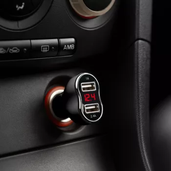   Autós szivargyújtó adapter - 2 x USB, feszültségmérővel és árammérővel - fekete