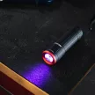 NEBO NEB-FLT-1061-G TORCHY UV lámpa, Dual UV-A technológia, 2 féle világítási mód, alumínium kialakítás, IPX4